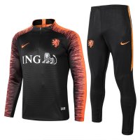 Squad Tracksuit Netherlands 2018