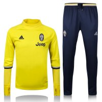 Squad Tracksuit Juventus 2016/17