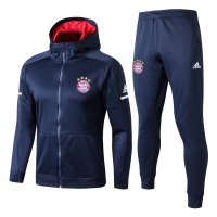 Squad Tracksuit Bayern Munich 2017/18