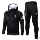 Squad Tracksuit Juventus 2017/18