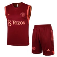 Kit Entrenamiento Manchester United 2023/24