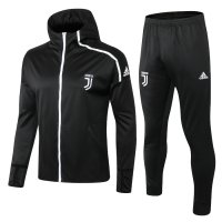 Squad Tracksuit Juventus 2018/19